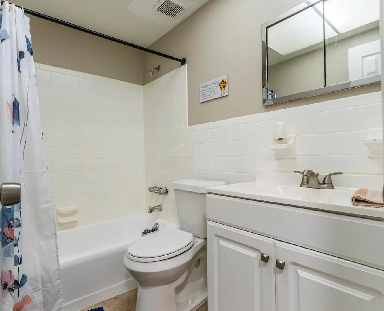 Zenhomes In Tampa Near Usf 0*,  USA
